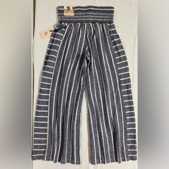 SOLD - Picture 2 of 11